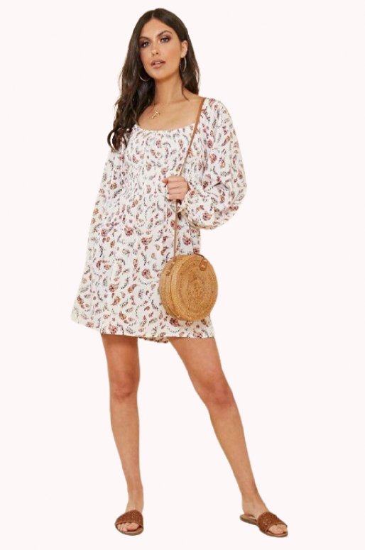 Robe blanche manches longues, imprimé floral