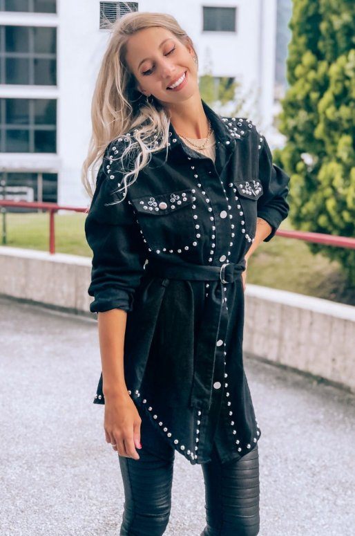 Robe chemise noire à clous