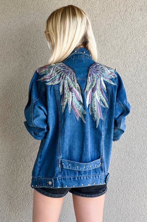 Veste en jean avec ailes brodées